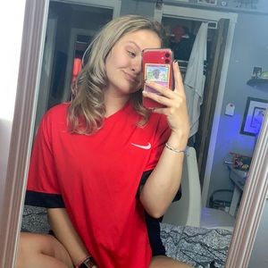 Nike tee
